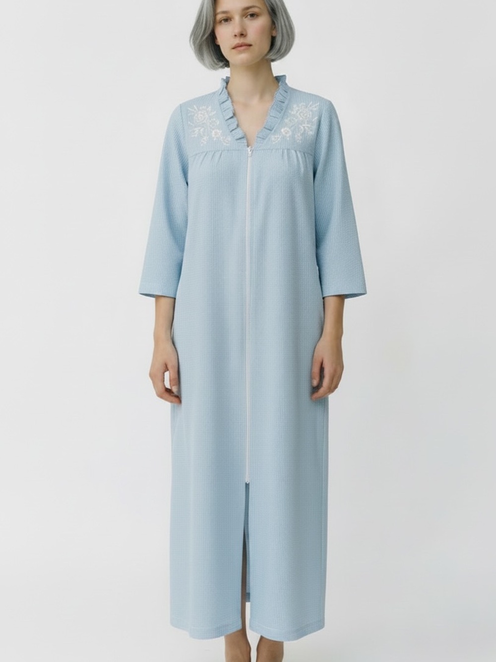 Miss Elaine Small Blue Seersucker Embroidered Zip-Front Robe Nightgown